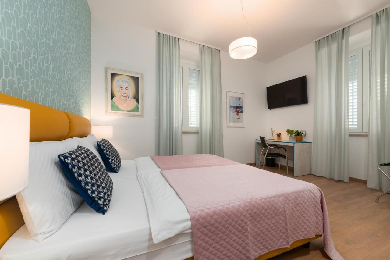Polesana Rooms Pula Exteriér fotografie